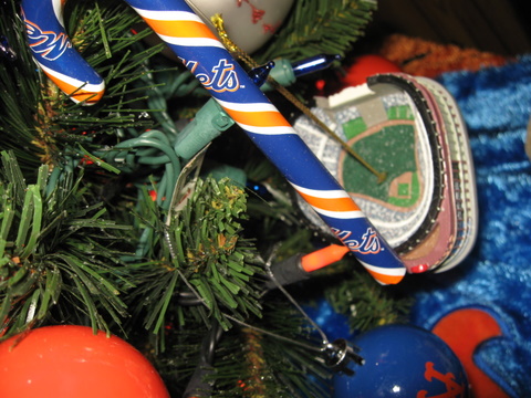 Happy Holidays From The Mets!
