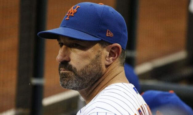 Mickey Callaway Costs Mets Crucial Win And Perhaps Wild Card