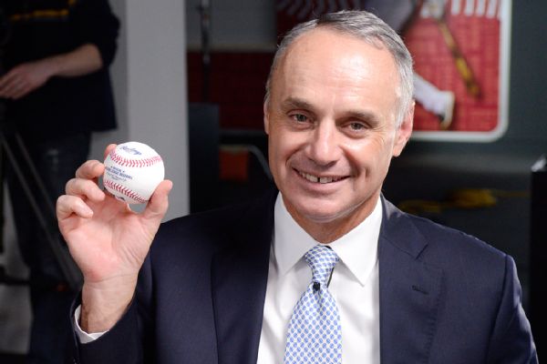 mlb_e_manfred11_600x400