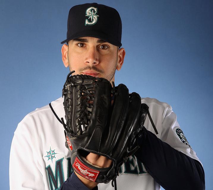 Mariners Re-Sign Perez To $1.5MM Deal
