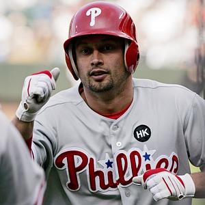 Phillies Trade Victorino To Dodgers, Pence To Giants