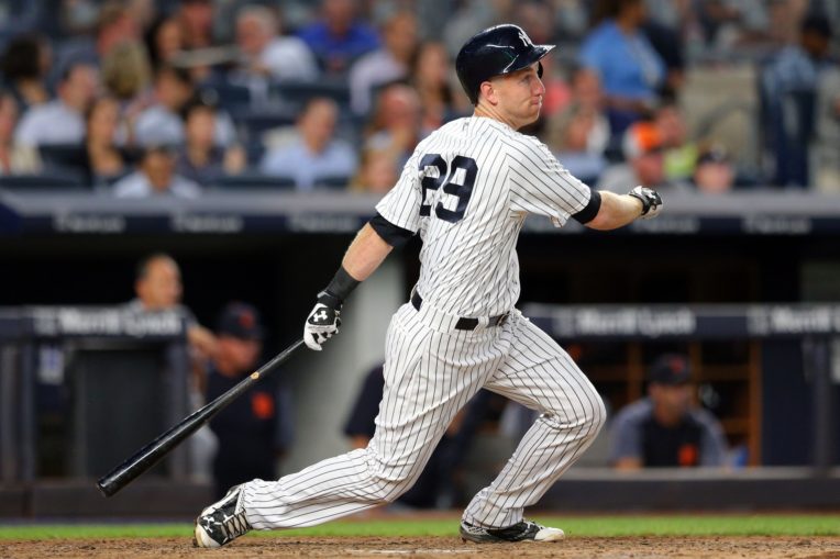 Rockies Considering Todd Frazier For First Base