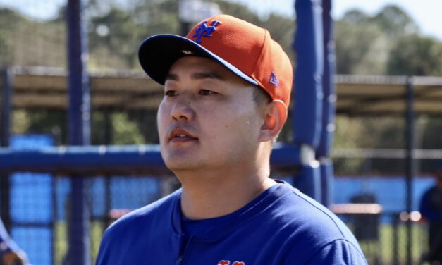 Syracuse-Buffalo Game Called After Injury, Jiman Choi Granted Release