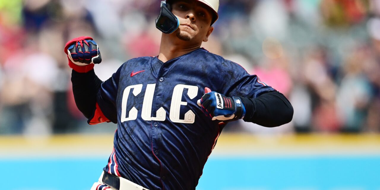 Andrés Giménez Hits Big Homer in Guardians 6-3 Win Over Mets