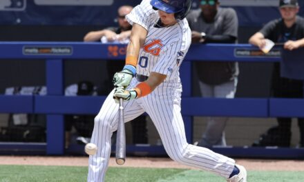 Boston Baro Homers in Arizona Fall League