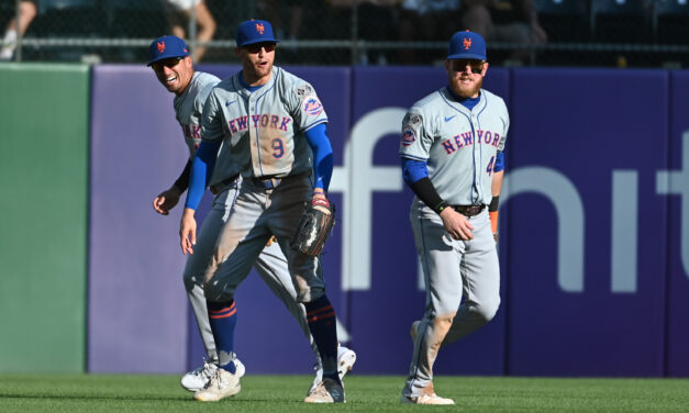 Mets Snap Losing Streak With 5-2 Win