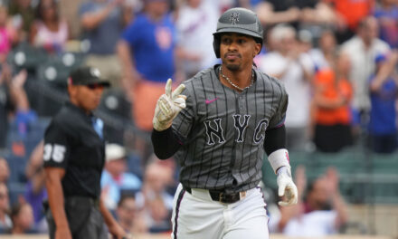 Francisco Lindor Walks It Off for the Mets Against the Nats