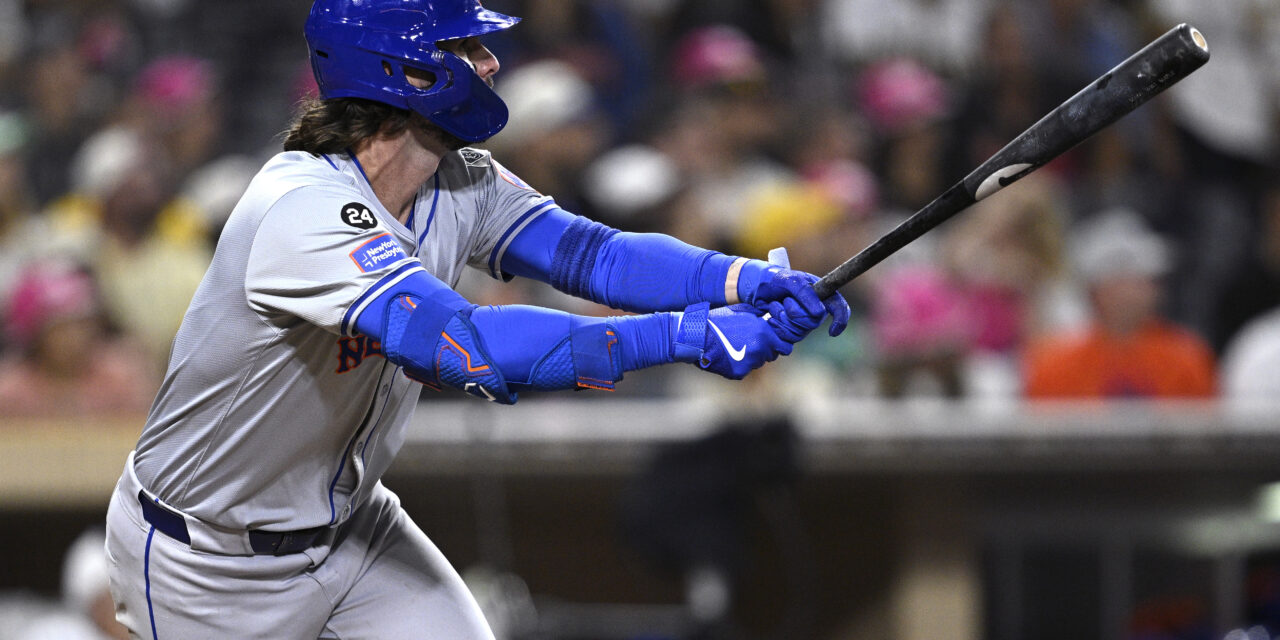 Mets Offense Collects 17 Hits in 8-3 Win Over Padres