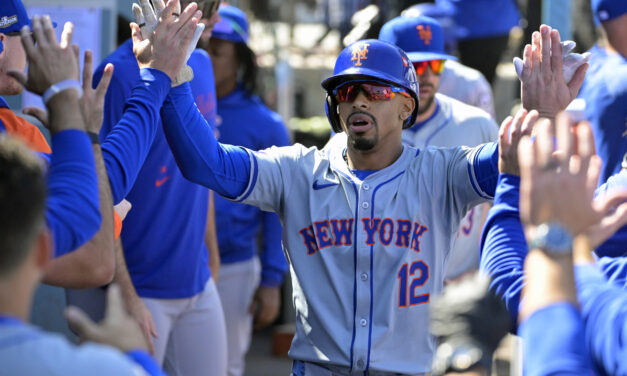 Morning Briefing: Mets Head Back to New York Tied in NLCS