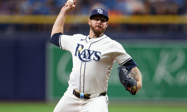 Report: Mets Sign Chris Devenski to Minor League Deal