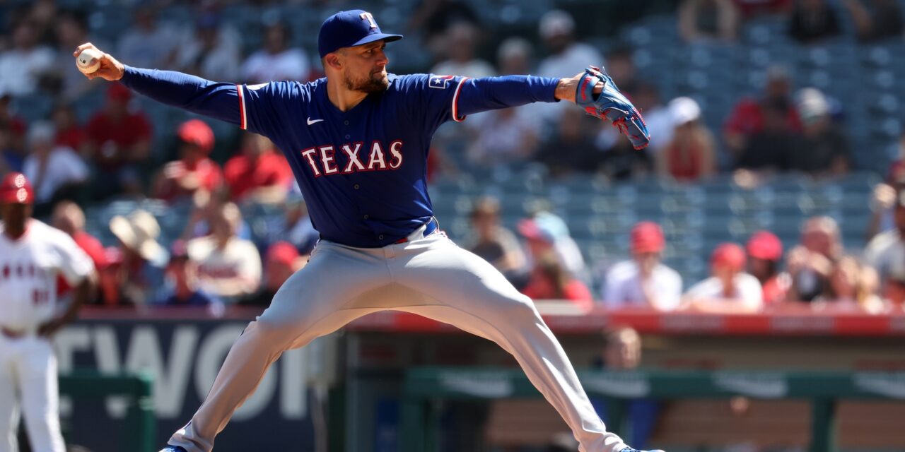 Nathan Eovaldi Re-Signs with Rangers
