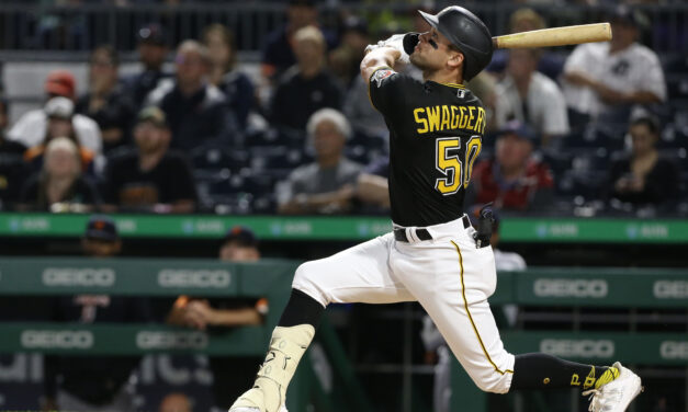 Mets Sign Travis Swaggerty and Yonny Hernández to Minor League Deals