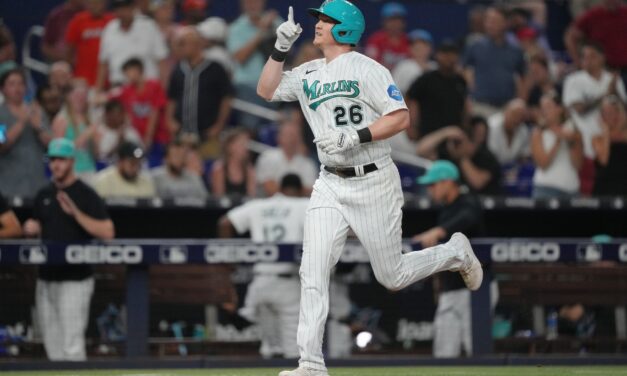 Morning Briefing: Braves Sign Garrett Cooper