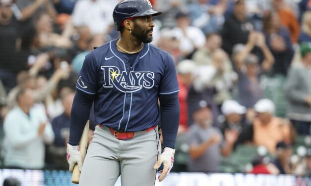 Report: Mets Expressing Interest in Yandy Díaz, Ryan Brasier