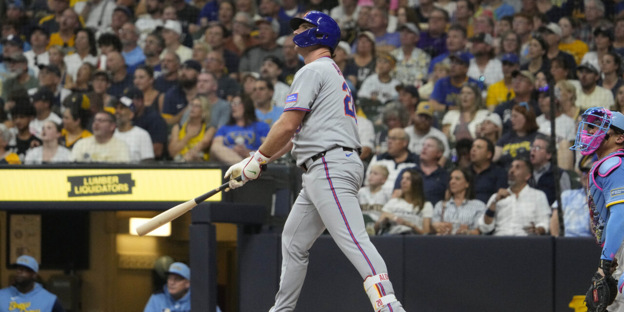 Despite Loss, Alonso Ties Strawberry For Mets All-Time Home Run Record