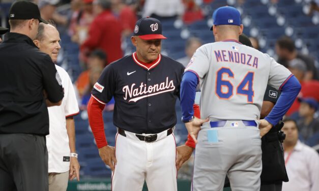 Mendoza, Cairo Become First Venezuelan Managers to Face Off