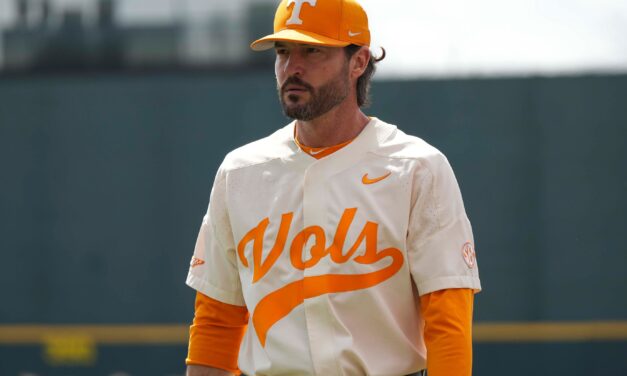 Morning Briefing: Giants on the Verge of Unprecedented Managerial Hire