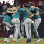 Morning Briefing: Mariners Take Game 1 of ALCS