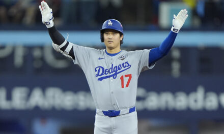 Morning Briefing: Dodgers Considering Benching Ohtani for Game 3