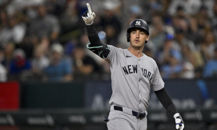 Morning Briefing: Yankees, White Sox, Padres Advance to Division Series