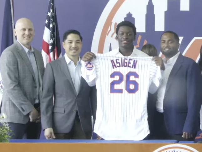 Mets Officially Sign Wandy Asigen