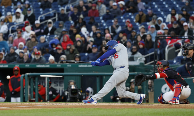 Mets Announce Signings of Barnes, Kimbrel