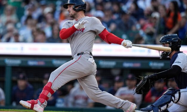 Cubs Sign Alex Bregman to Five-Year Contract