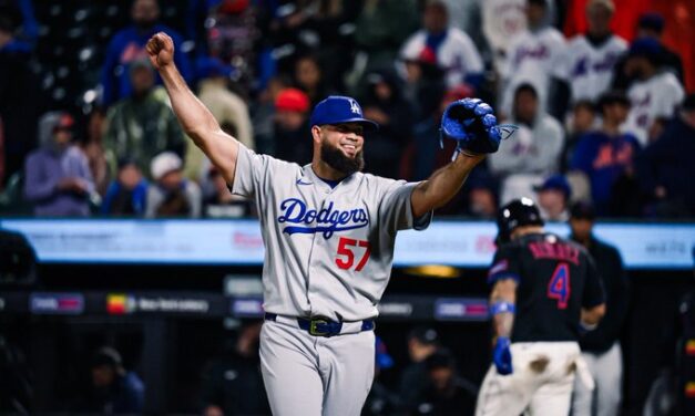 Mets Sign Reliever Luis García