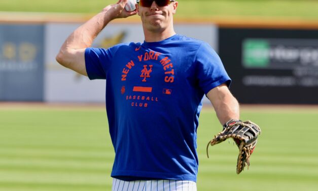 Young Placed on Injured List, Melendez Called Up