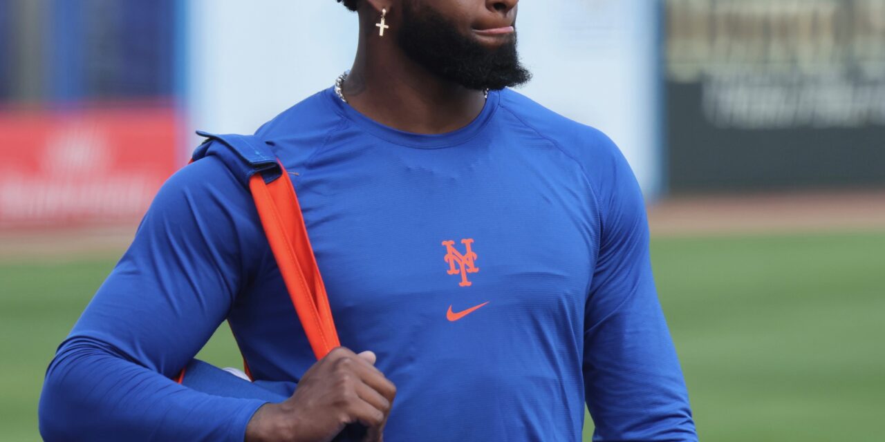 Luis Robert Jr. Leaves His Mark in Mets Spring Debut
