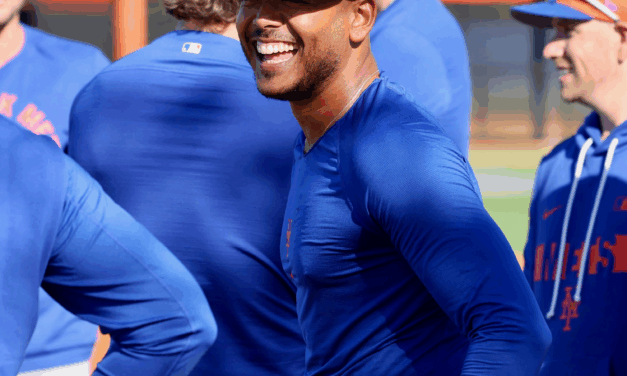 Morning Briefing: Pitchers & Catchers Report Today