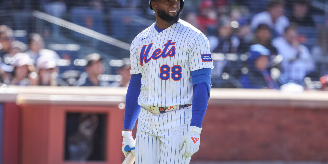 Luis Robert Jr. Lands on IL