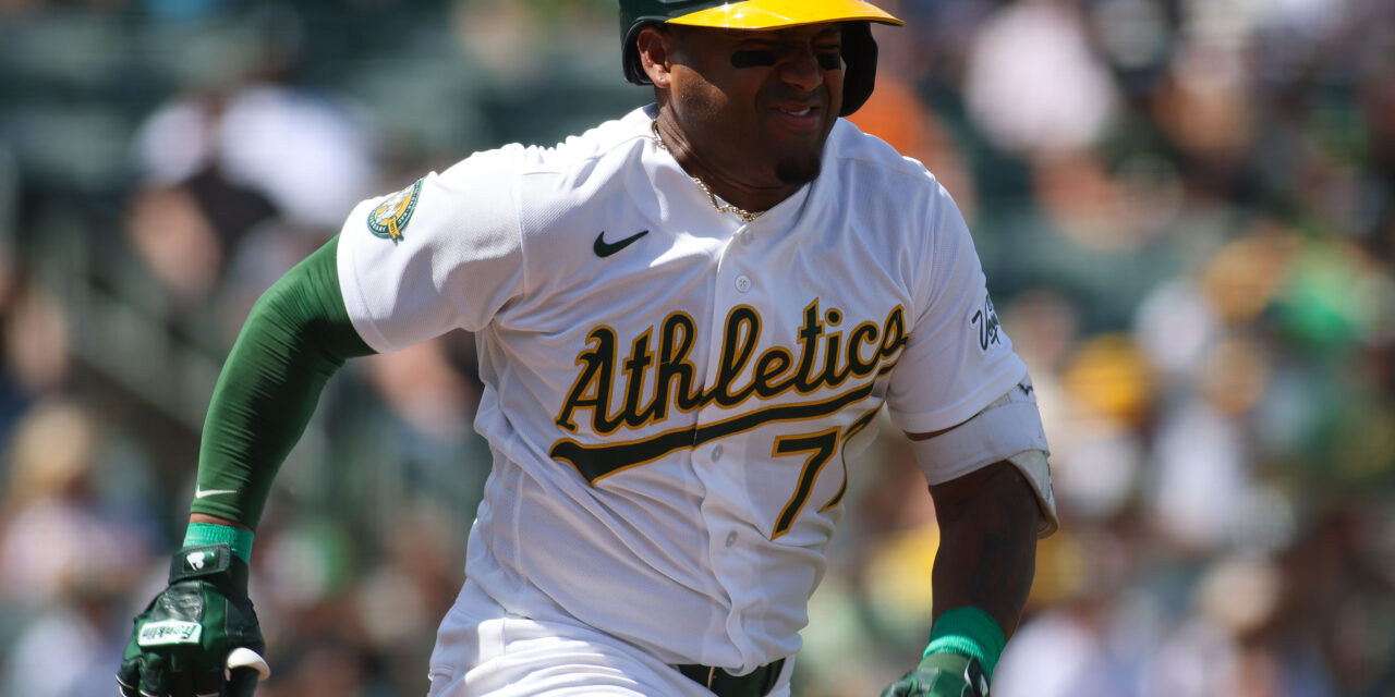 Report: Mets Acquire Andy Ibáñez from the Athletics