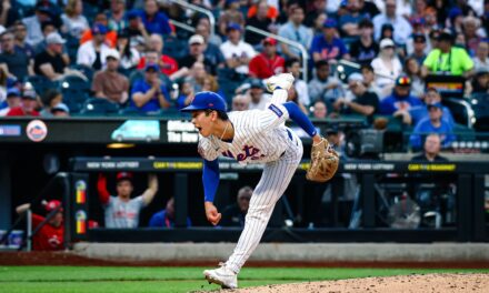 Tong Gives Mets Stability In Much-Needed Win