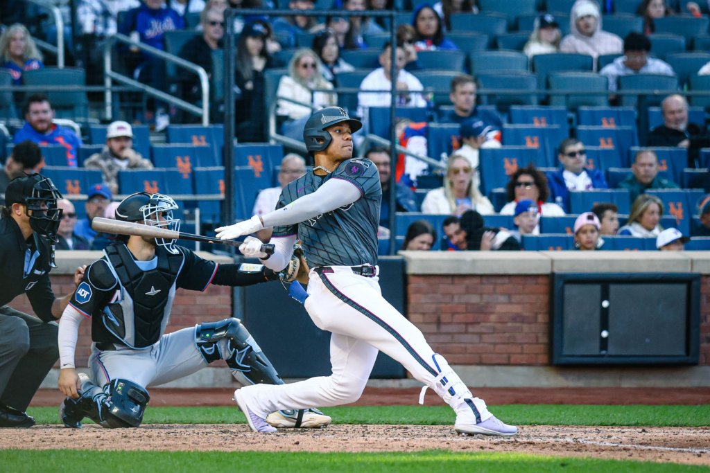 Mets Sweep Marlins Behind Soto's Slam