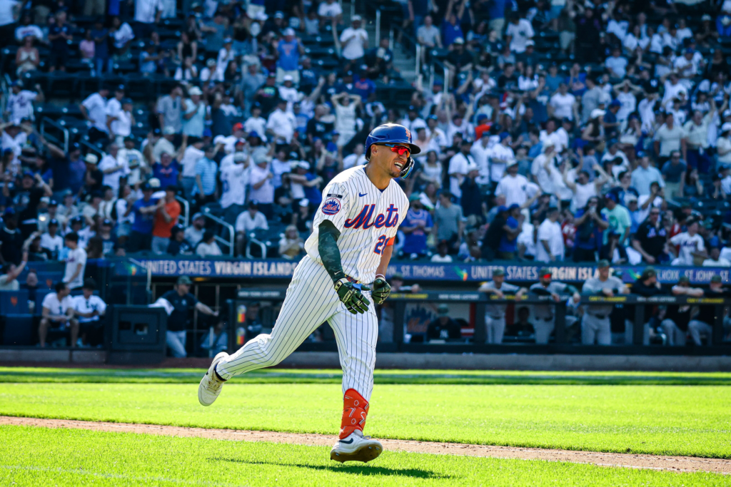 Mets Notch Epic 7-6 Walk-Off Victory Behind Massive Late Comeback