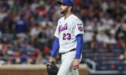 Mets Lose This One, Too; Fall 7-2 to Reds