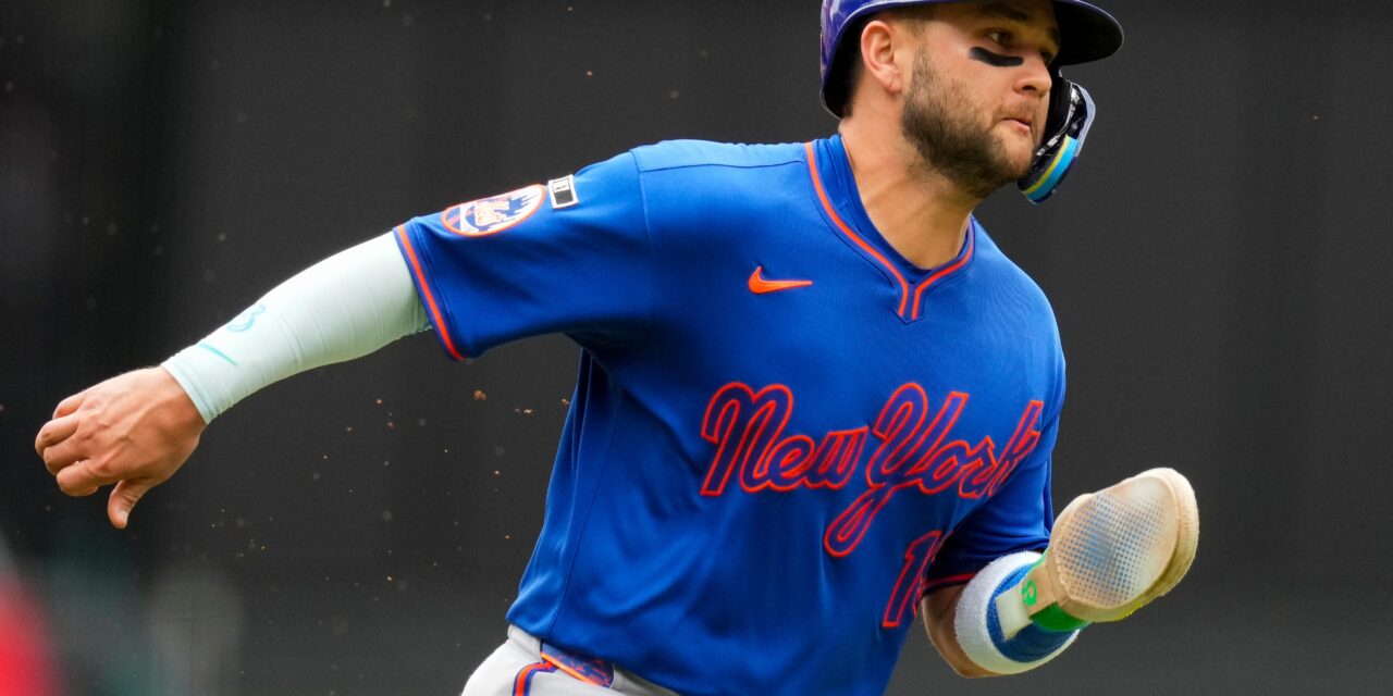 Mets Fend Off Late Rally; Notch 10-9 Victory In Atlanta