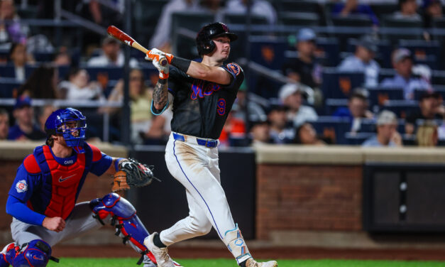 Mets Fall to Royals 16-12 in Clash of the Cellar Dwellers