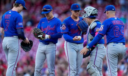 Nothing Goes in Mets’ Favor Against Reds