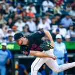 Players of the Week: Scott, Lindor Put Together Solid Performances