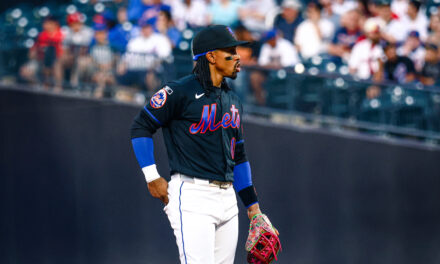 Mets Blow Ninth-Inning Lead Spoiling Thronton’s Gem
