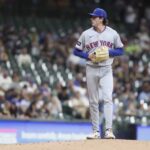 Thornton Bears Down Against Braves